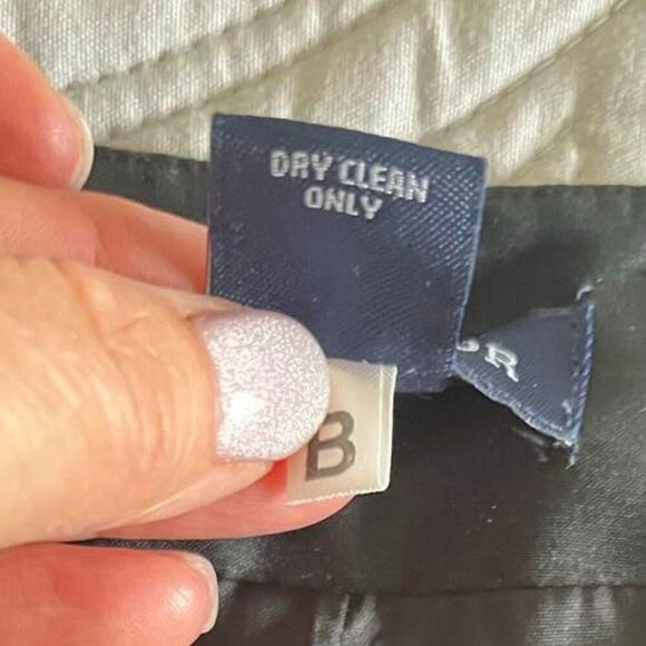 Ann Taylor straight trousers made of 100% silk lined with side zipper Size 2 - Picture 7 of 11